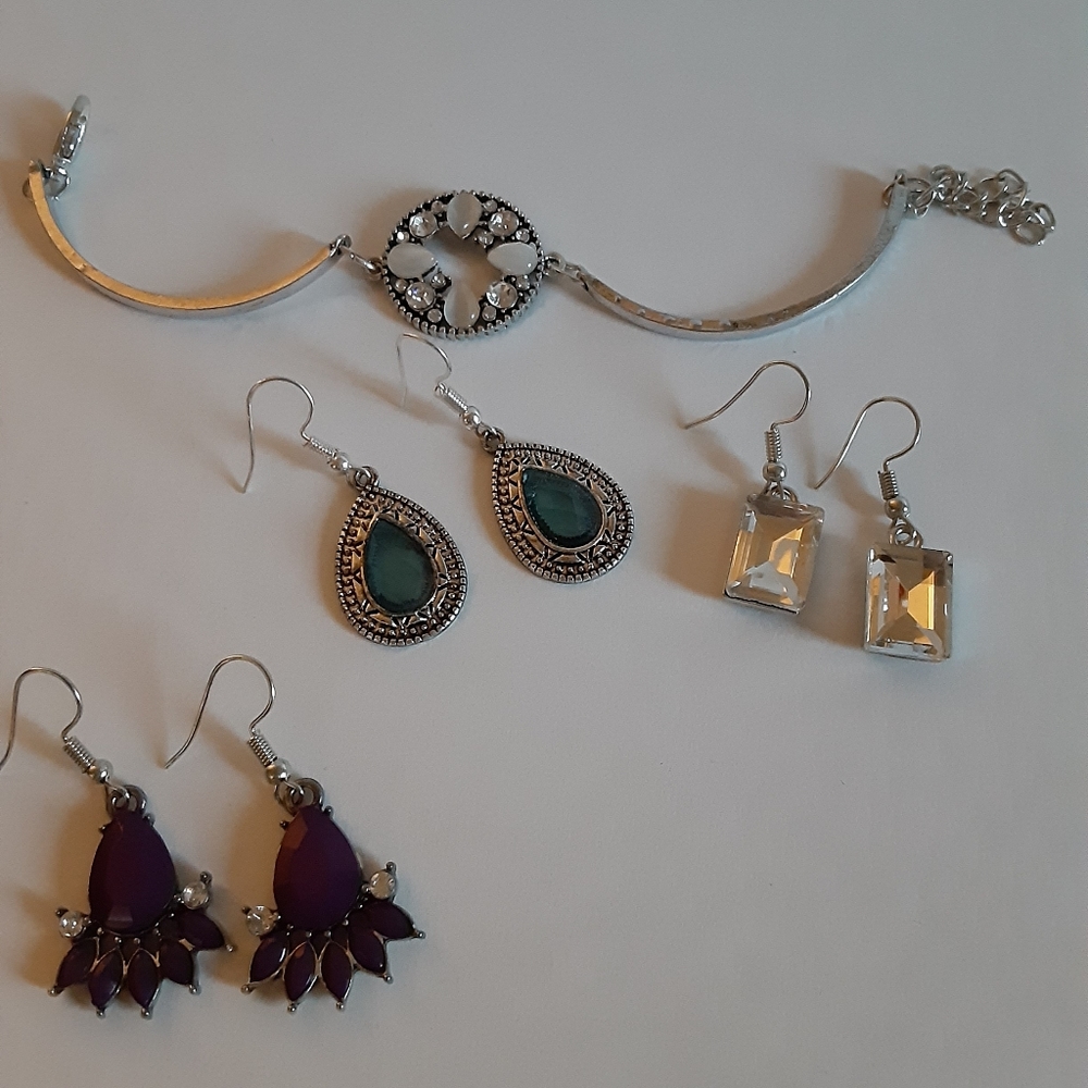Earring Bundle